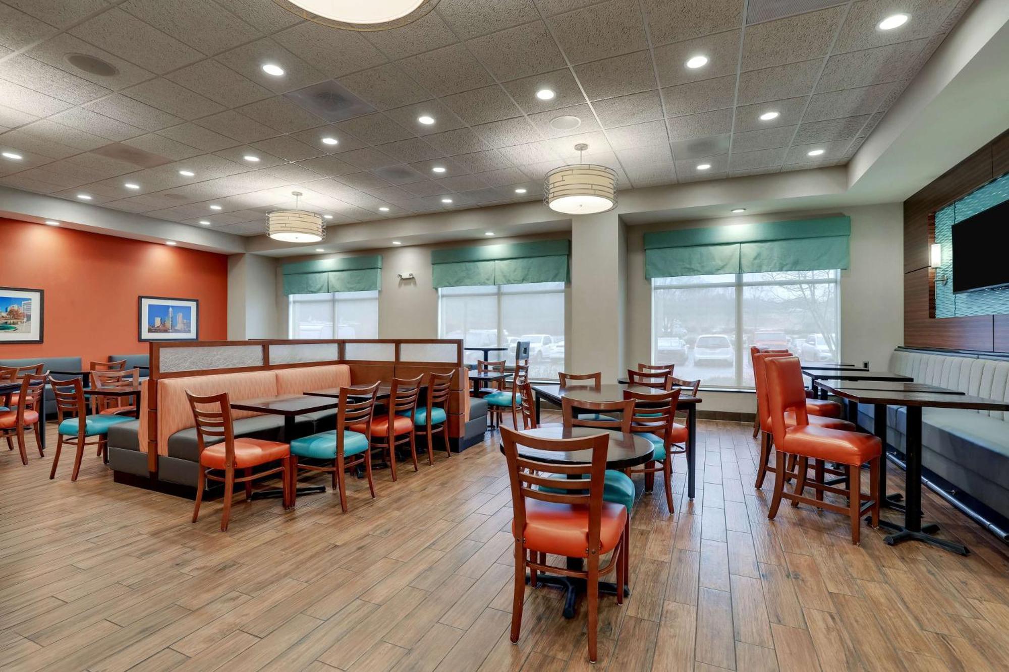 Drury Inn & Suites Charlotte Arrowood 외부 사진