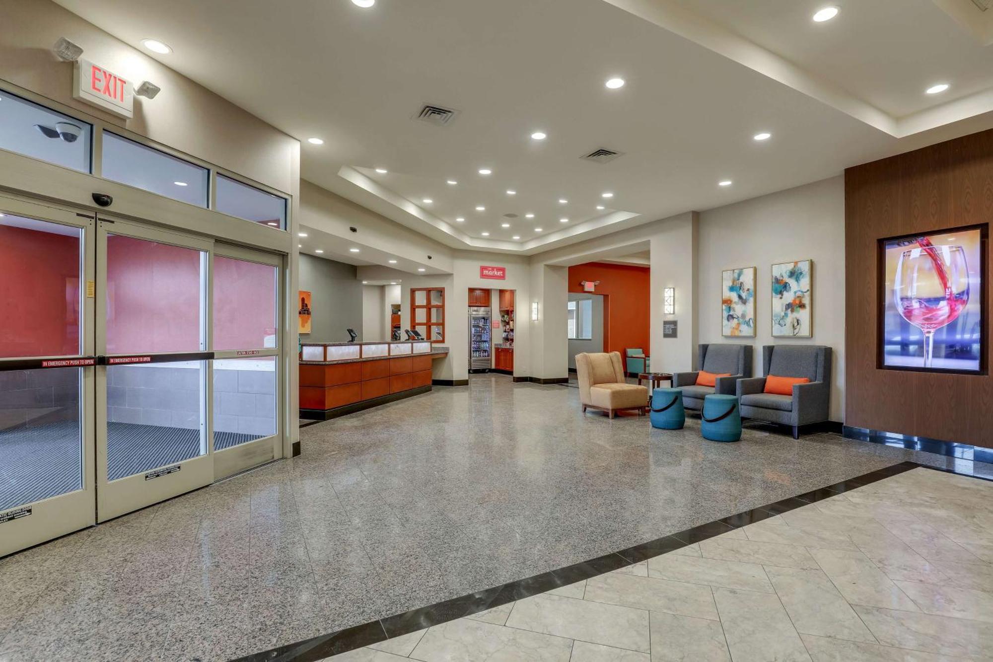 Drury Inn & Suites Charlotte Arrowood 외부 사진